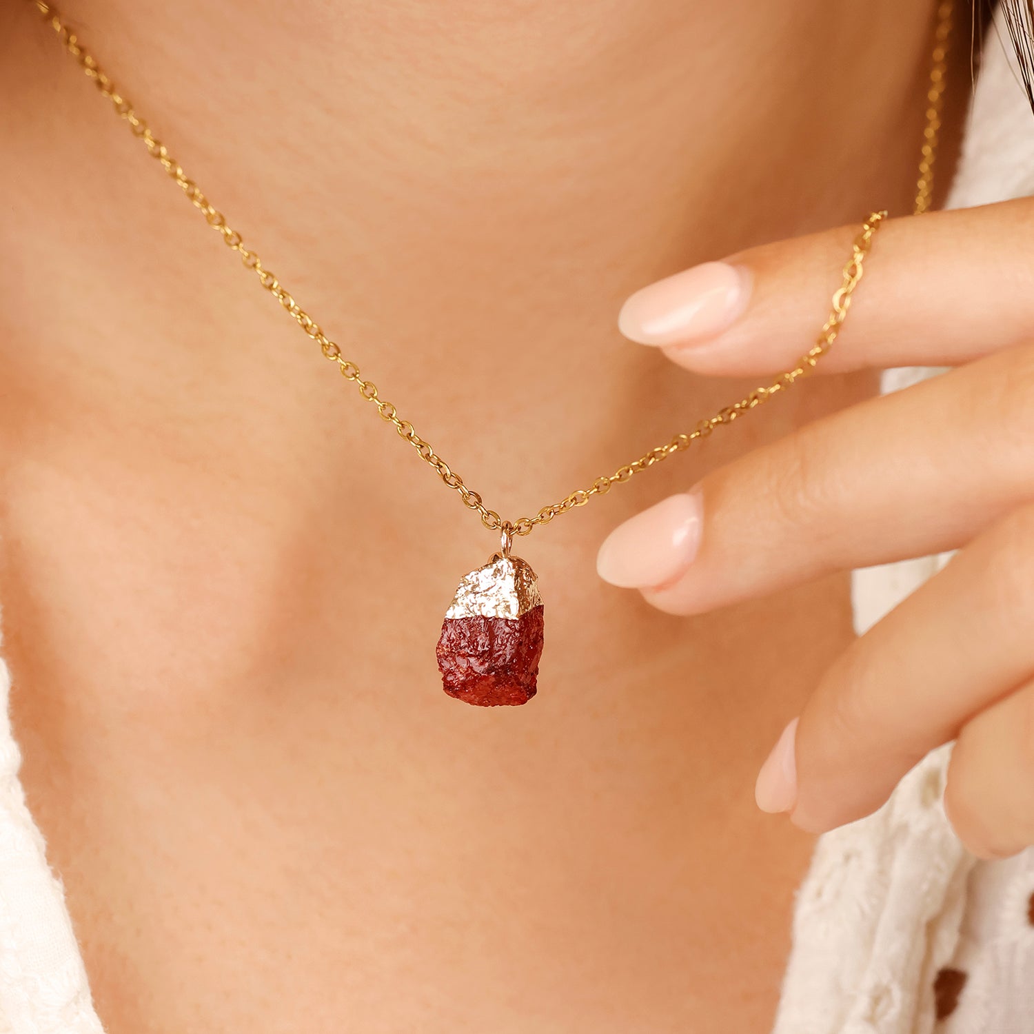 Collier en Grenat naturel - Janvier (pierre brute)