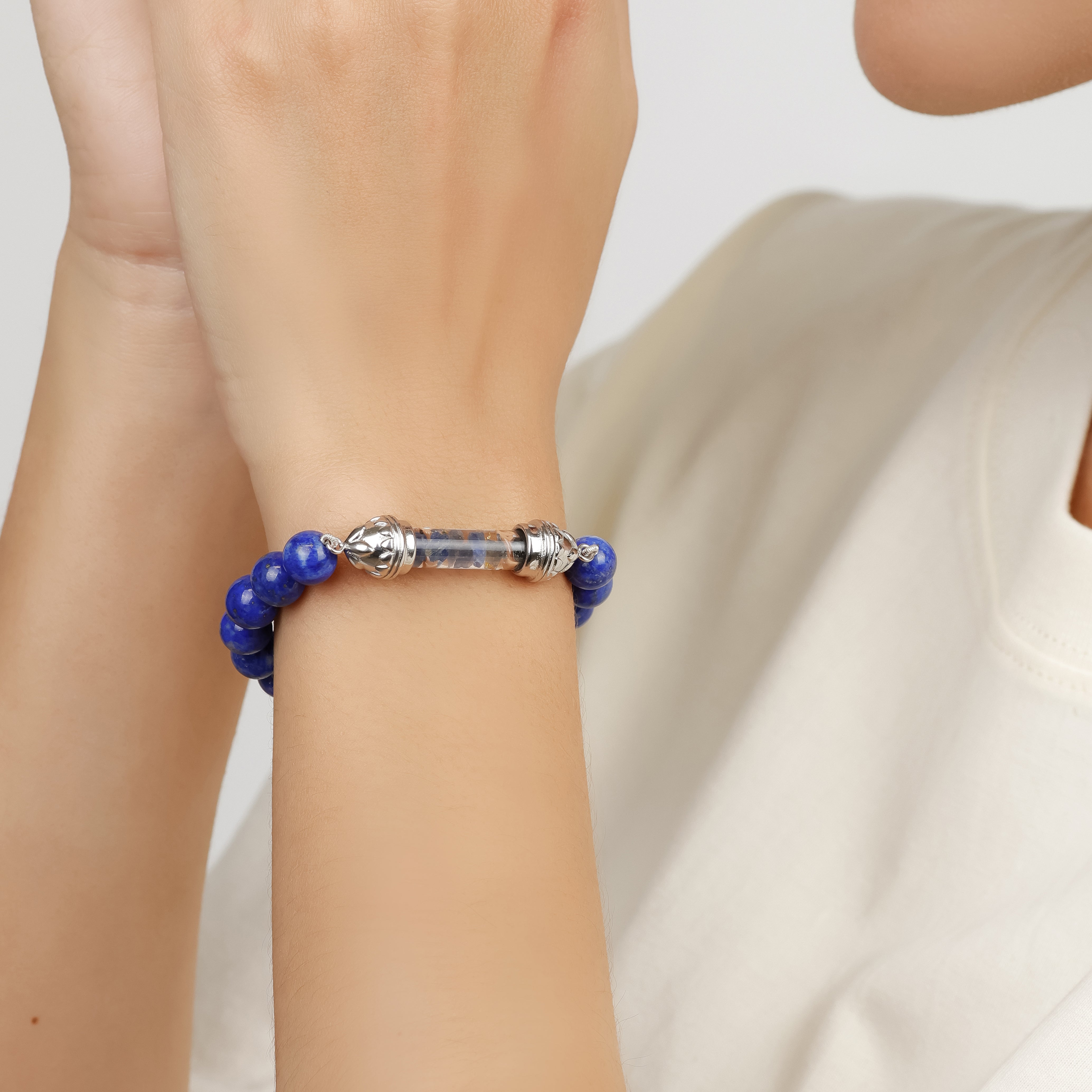 Bracelet en Lapis-Lazuli et Amulette Sacrée en Saphir - Sérénité et Équilibre