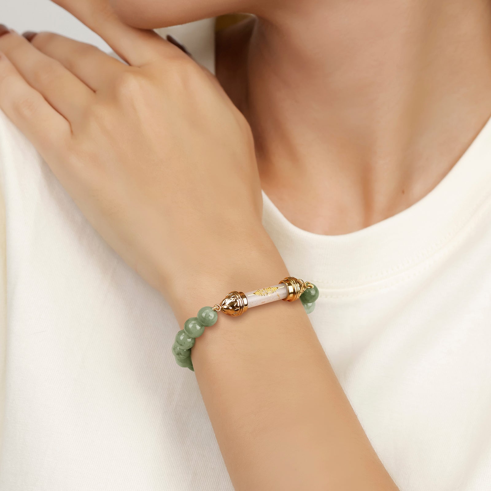 Bracelet en jade et Amulette sacrée Takrut en cire d'abeille - Prospérité et richesse