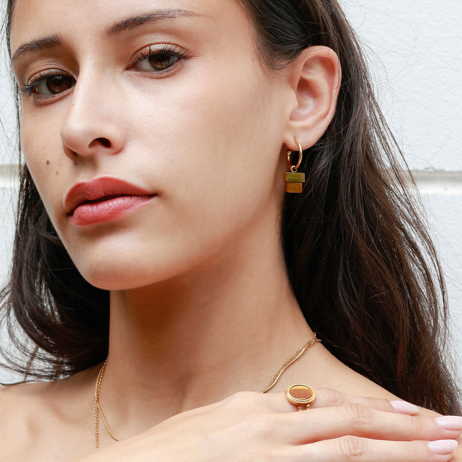 Boucles d’oreilles Geo Tiger – Œil de tigre & design doré